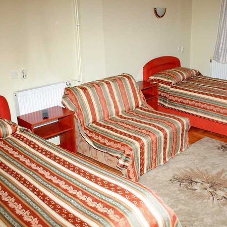 Guest House Breza Prilep Bagian luar foto